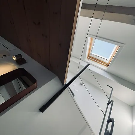 Duplex Elegant Au Coeur De Nice